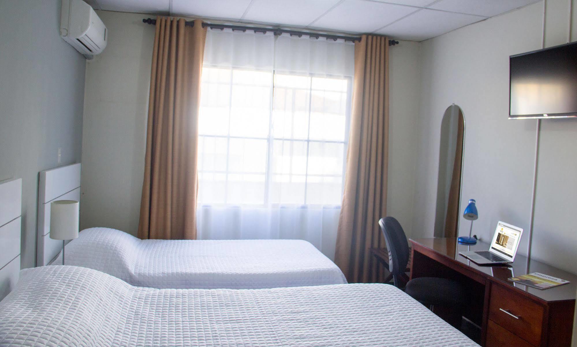 Maria Jose Suites San Salvador Zewnętrze zdjęcie