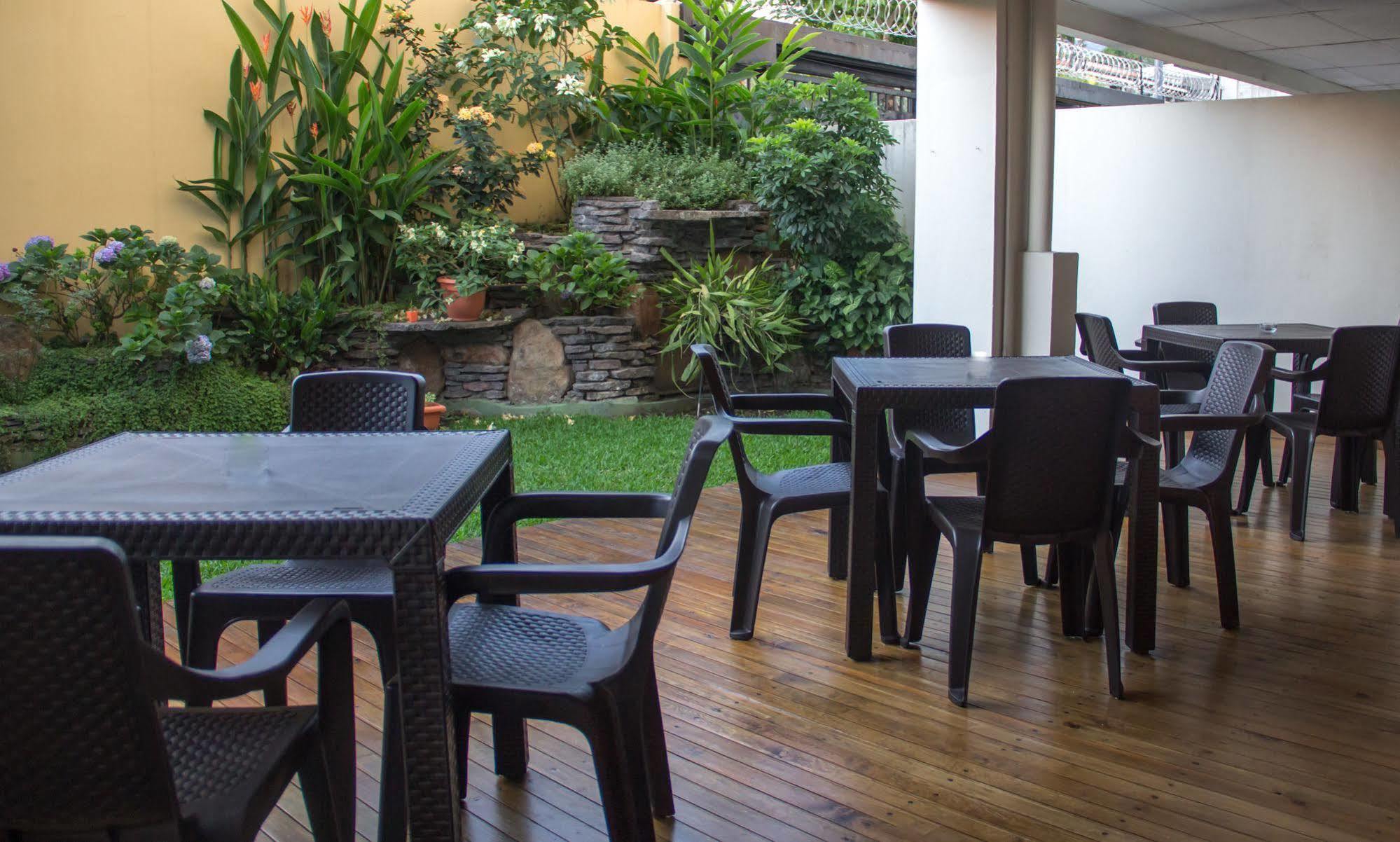 Maria Jose Suites San Salvador Zewnętrze zdjęcie