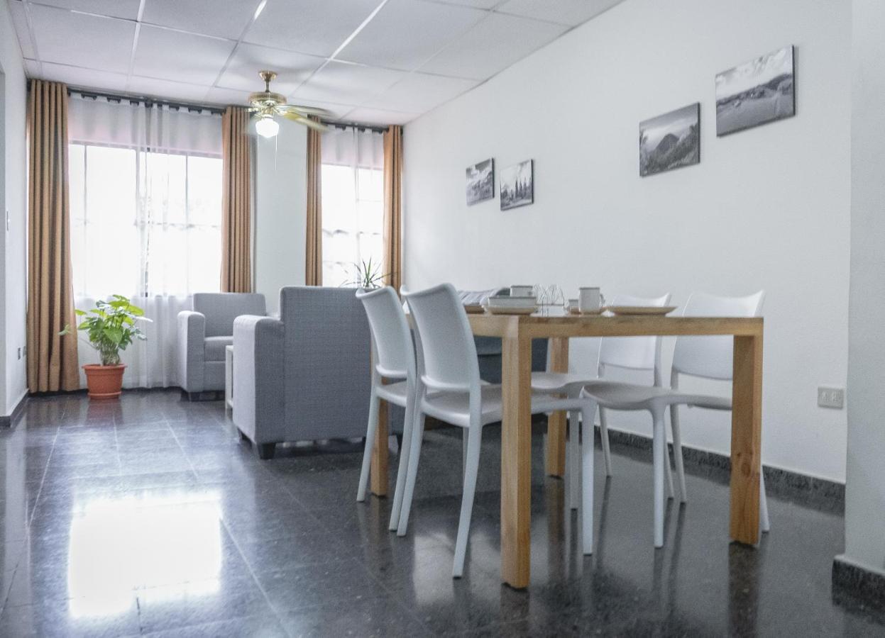 Maria Jose Suites San Salvador Zewnętrze zdjęcie