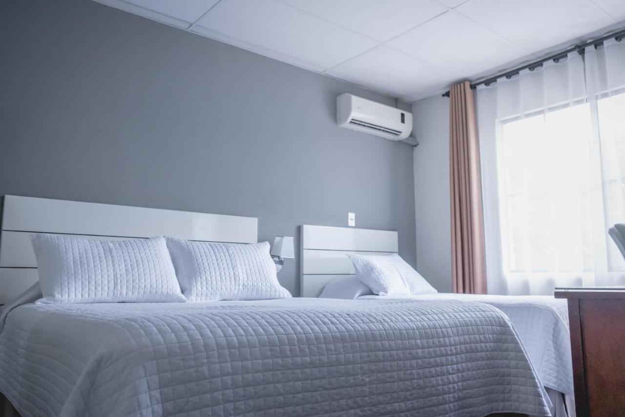 Maria Jose Suites San Salvador Zewnętrze zdjęcie